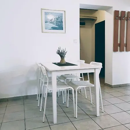 Apartment Larocca Studio